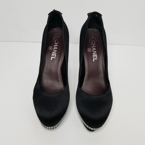 Chanel satin Heels*Missing Ankle Strap* - Picture 1 of 12